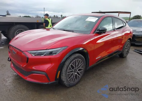 2024 Ford Mustang Mach-E Premium z USA, uszkodzony, nr VIN 3FMTK3R77RMA52787